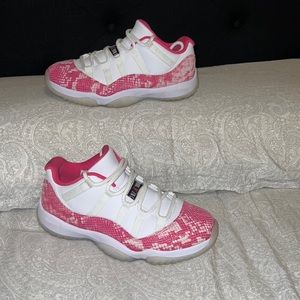 Women Air Jordan 11 Retro Low